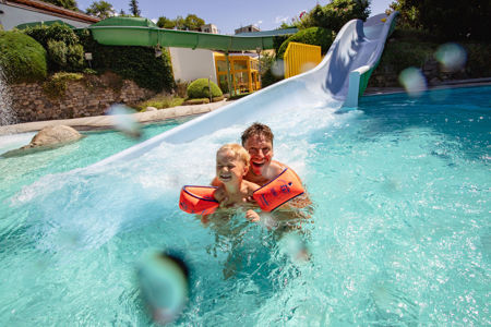 Bild für Kategorie Gutscheine kleine Familie Hallenbad