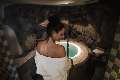 Immagine di Biglietto piscina + sauna giov/stud/anz 3 ore 